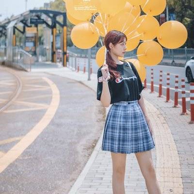 校园模特