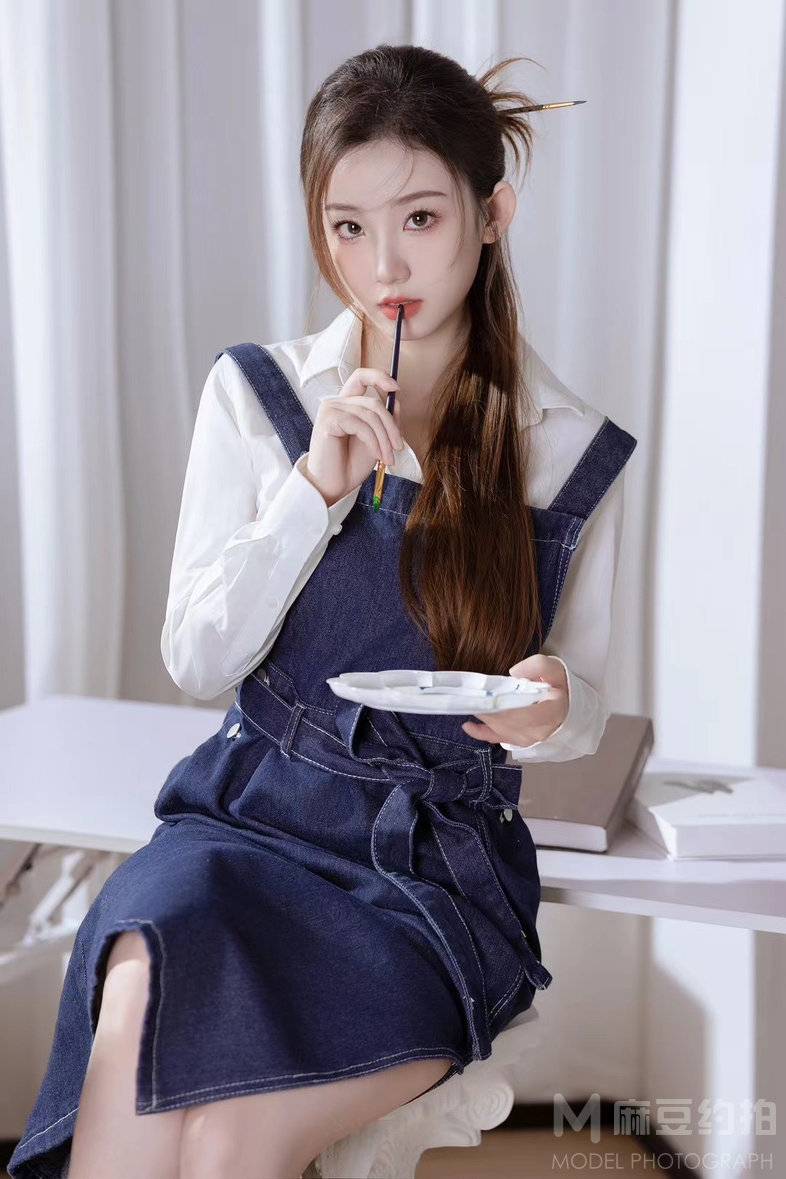 妆容模特