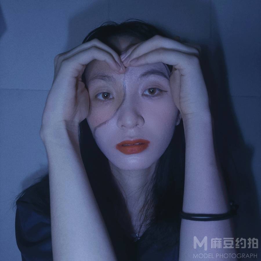 暗黑模特