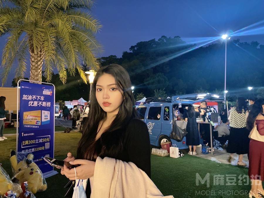 夜景模特