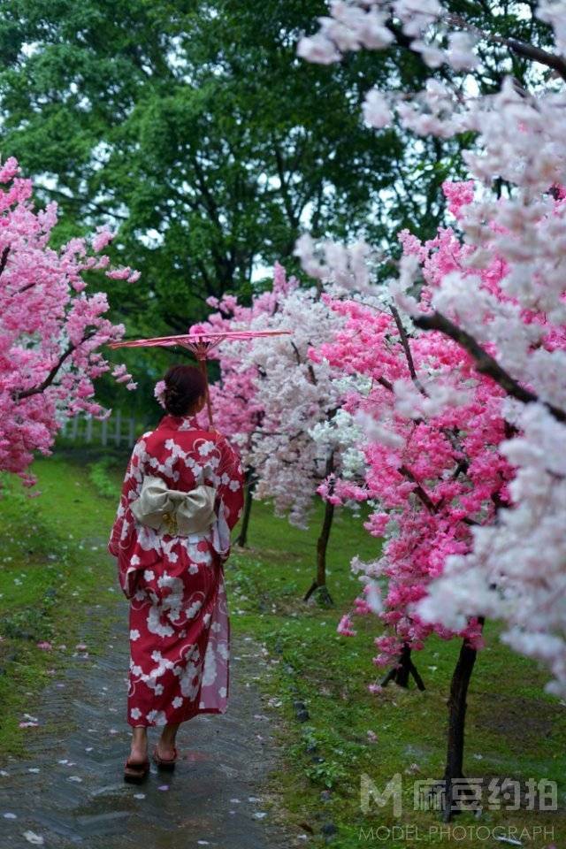 和服模特