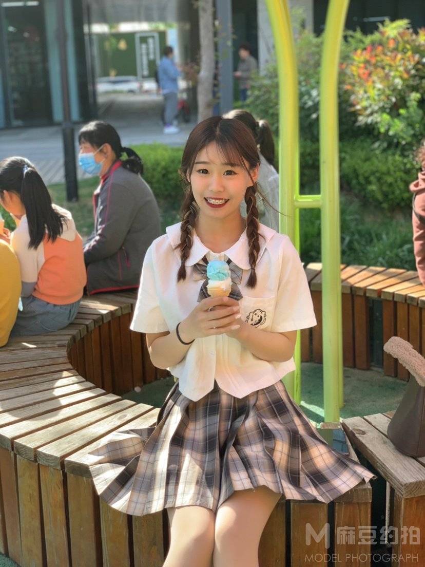 校园模特