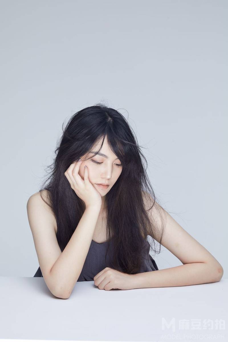 宝丽来模特
