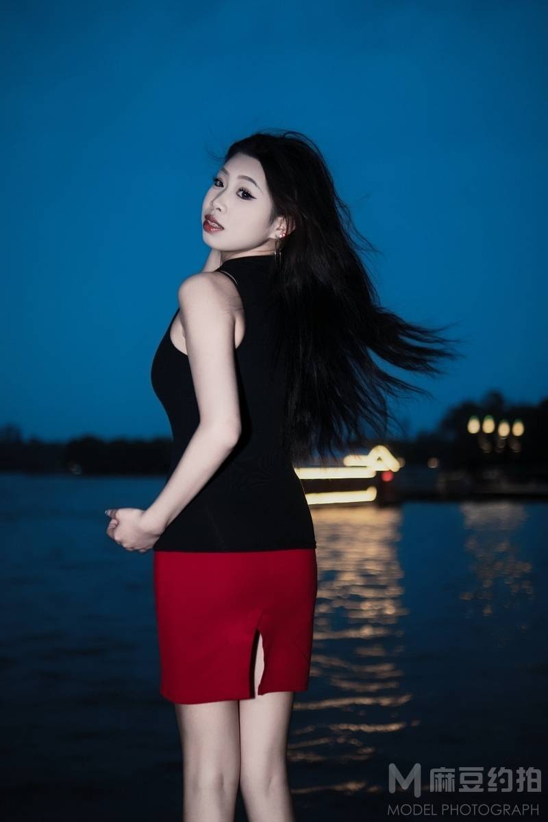 夜景模特
