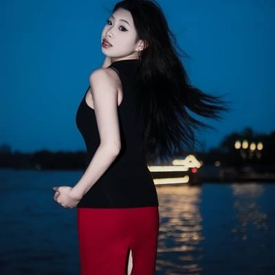 夜景模特