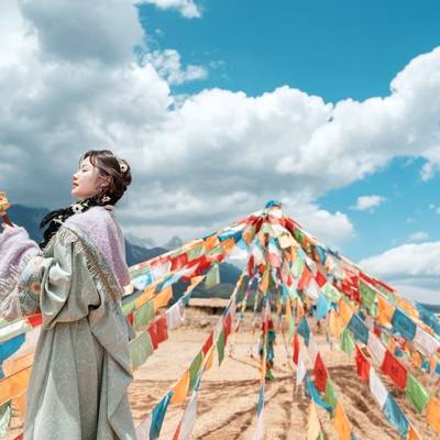 汉服模特