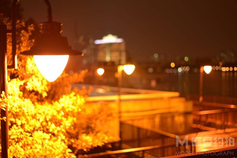 夜景模特