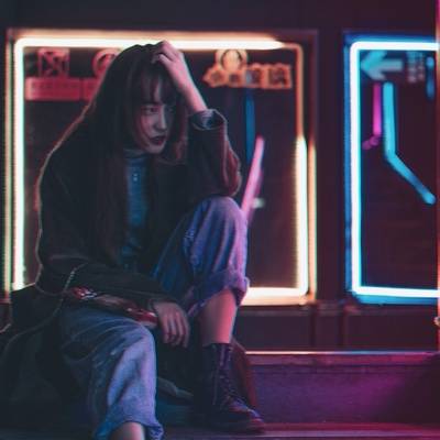 情绪模特