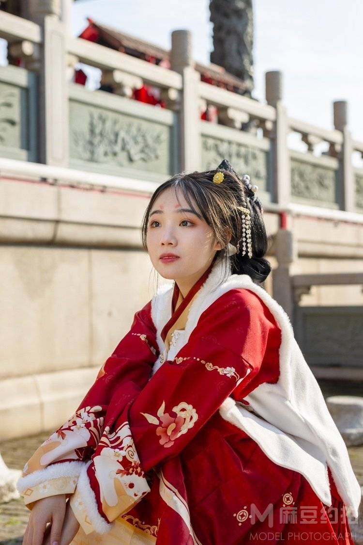 胶片模特