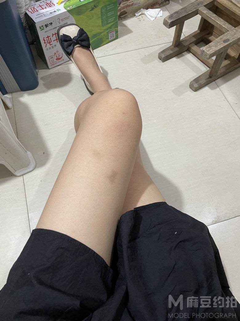 黑白模特