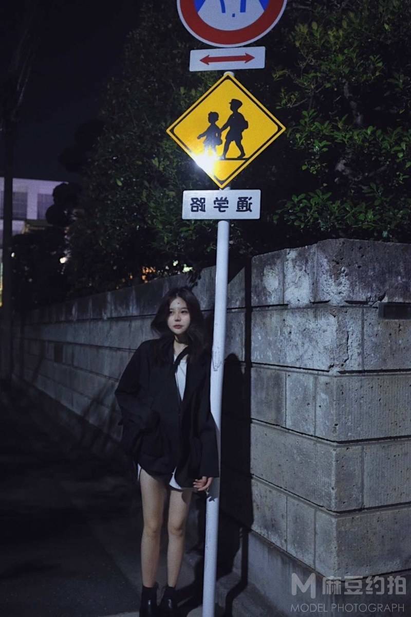 夜景模特