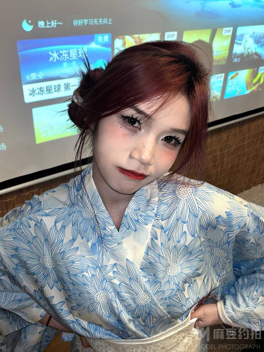清新模特