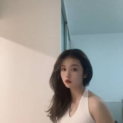 黑白模特