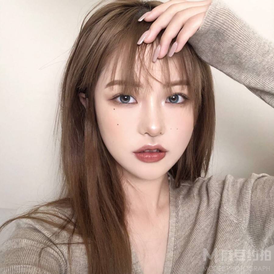 妆容模特