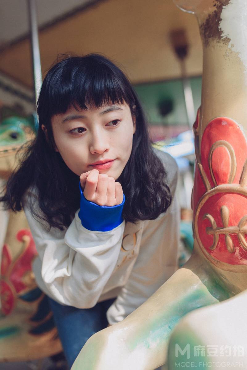 情绪模特