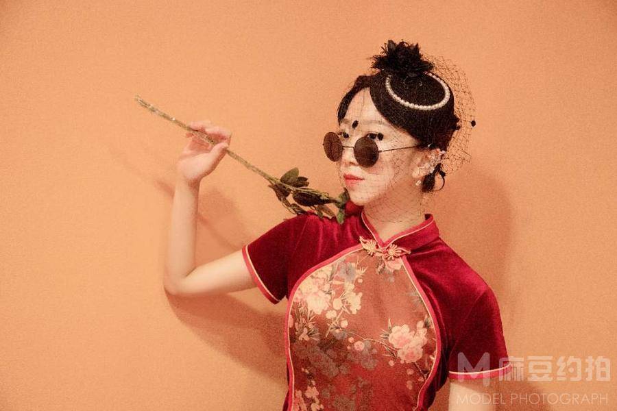 妆容模特