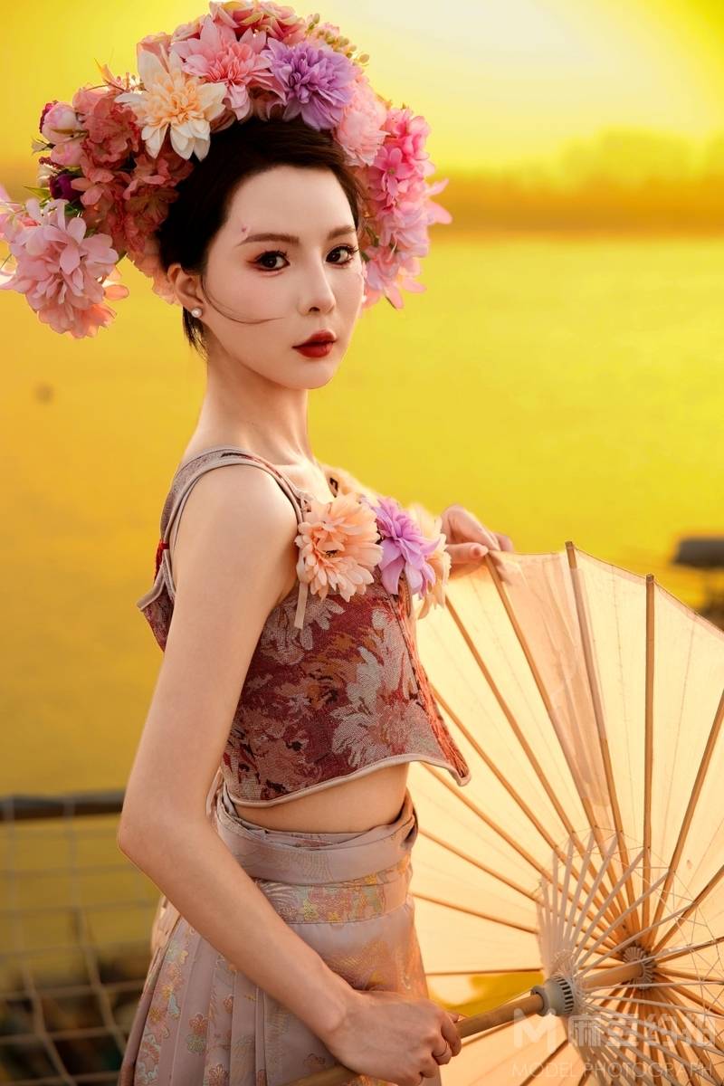 妆容模特