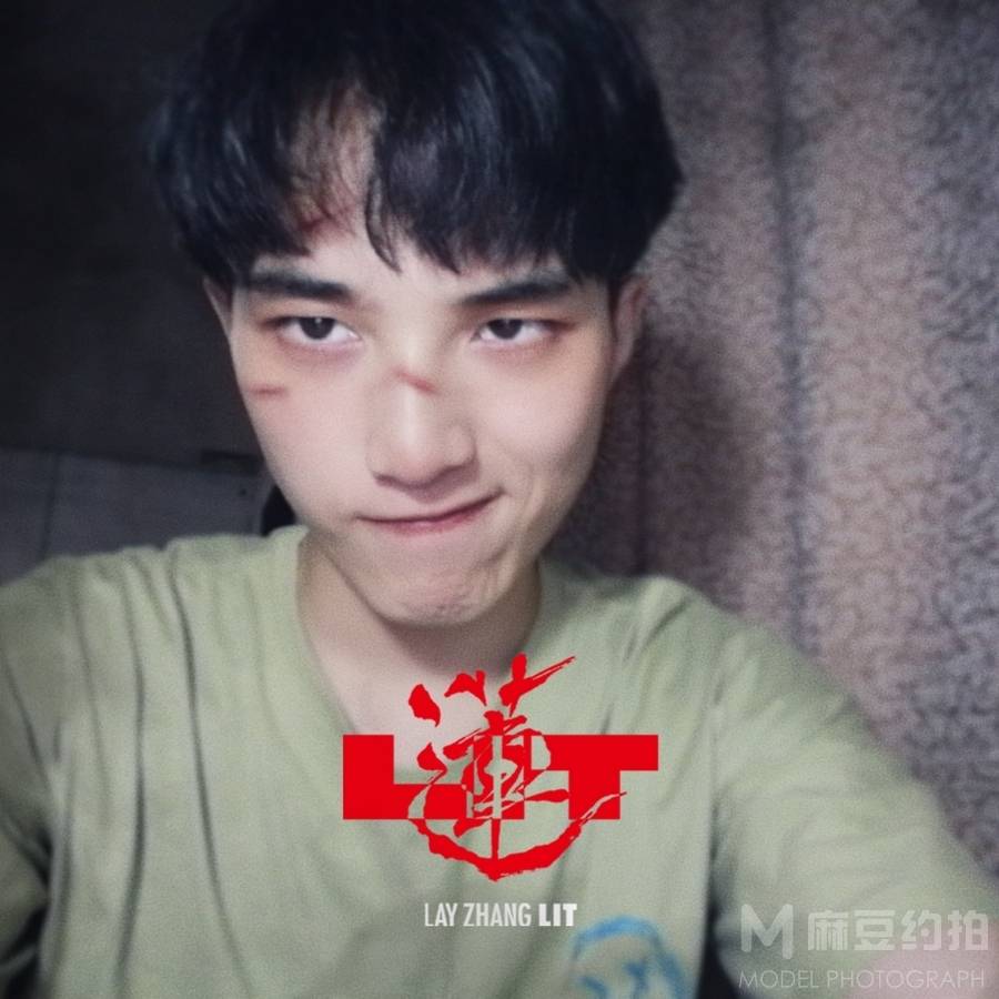 纪实模特