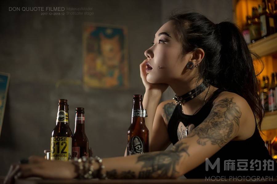 暗黑模特