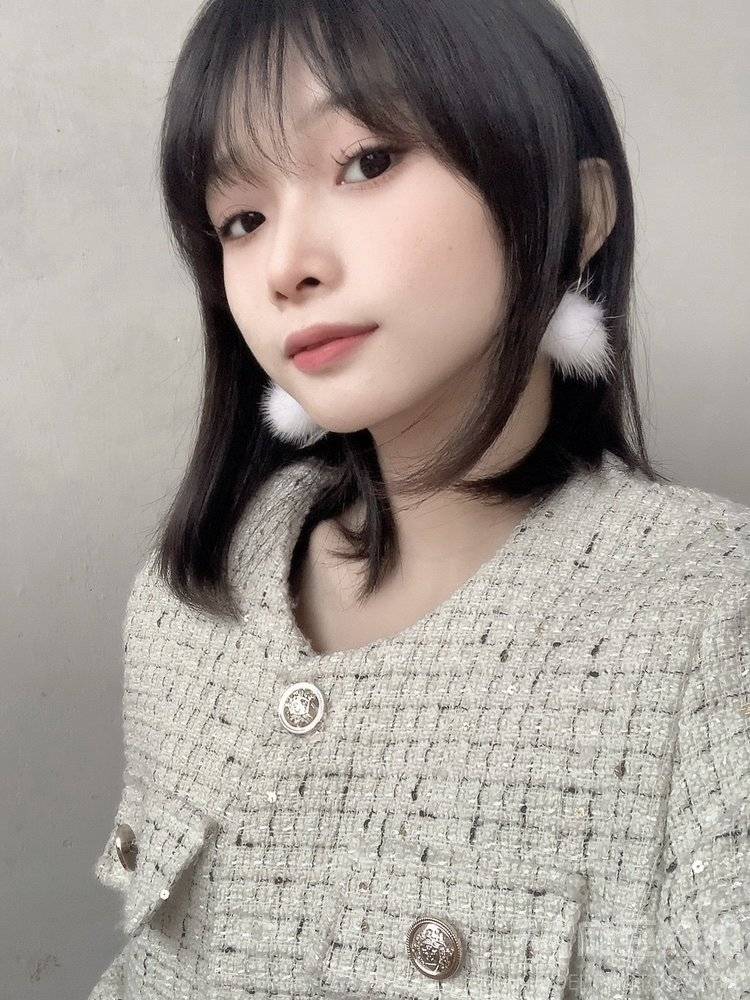 黑白模特