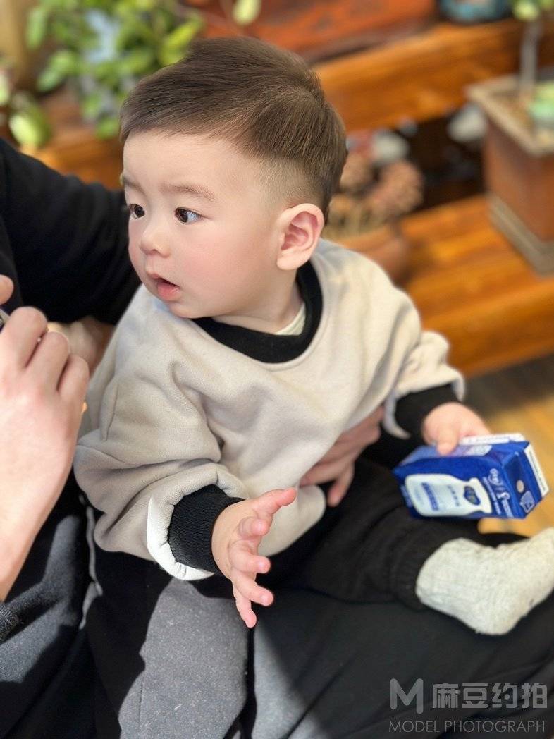 儿童摄影模特