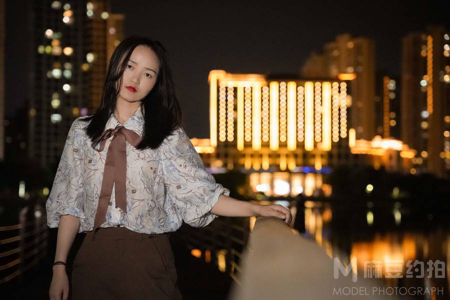 夜景模特