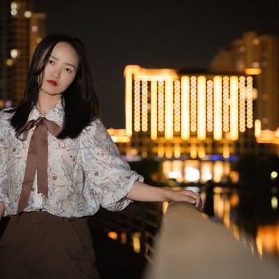 夜景模特