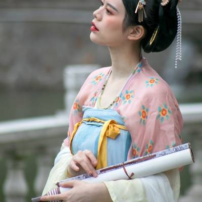 汉服模特