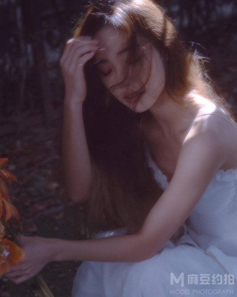 胶片模特