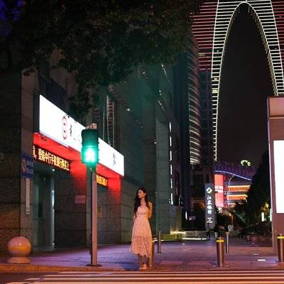 夜景模特