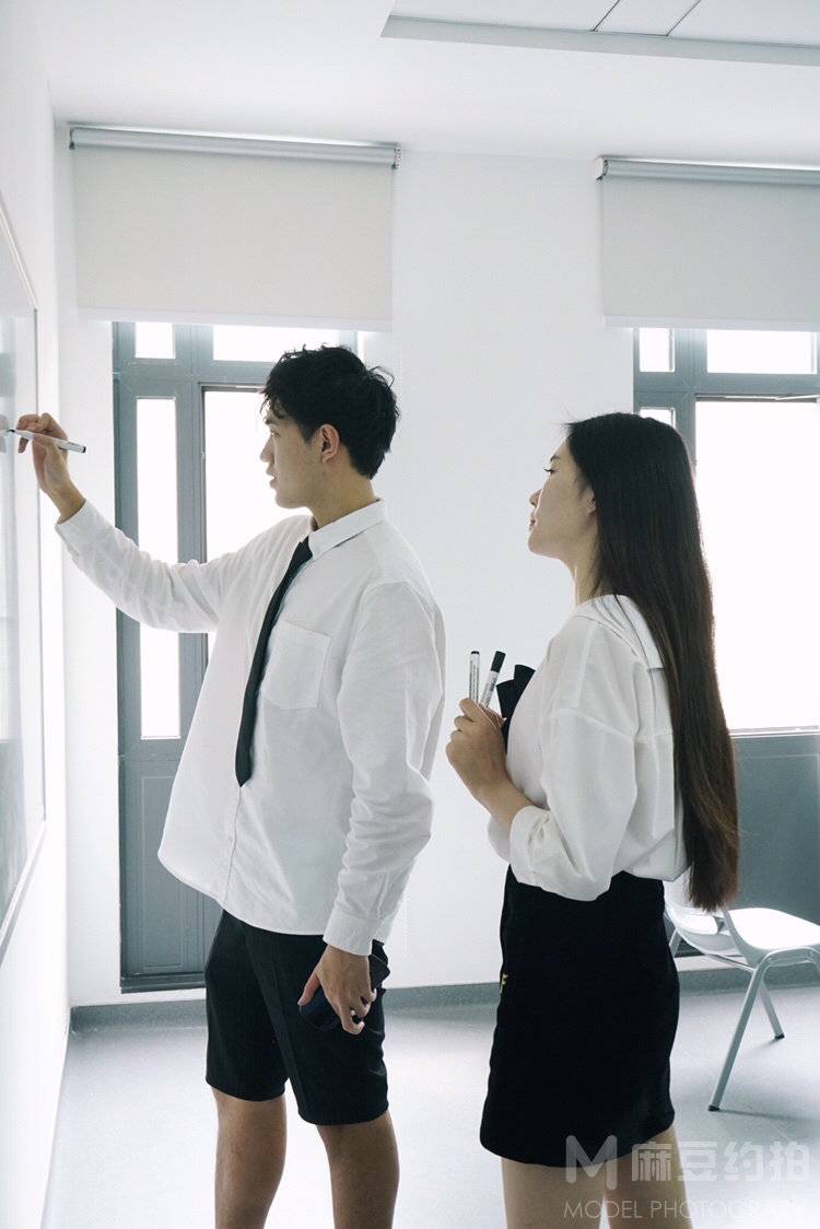 情侣模特