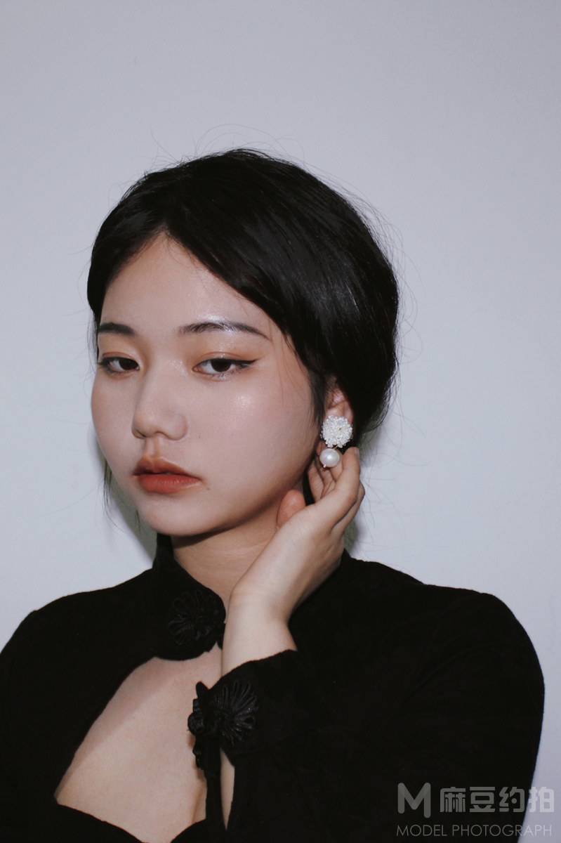 妆容模特
