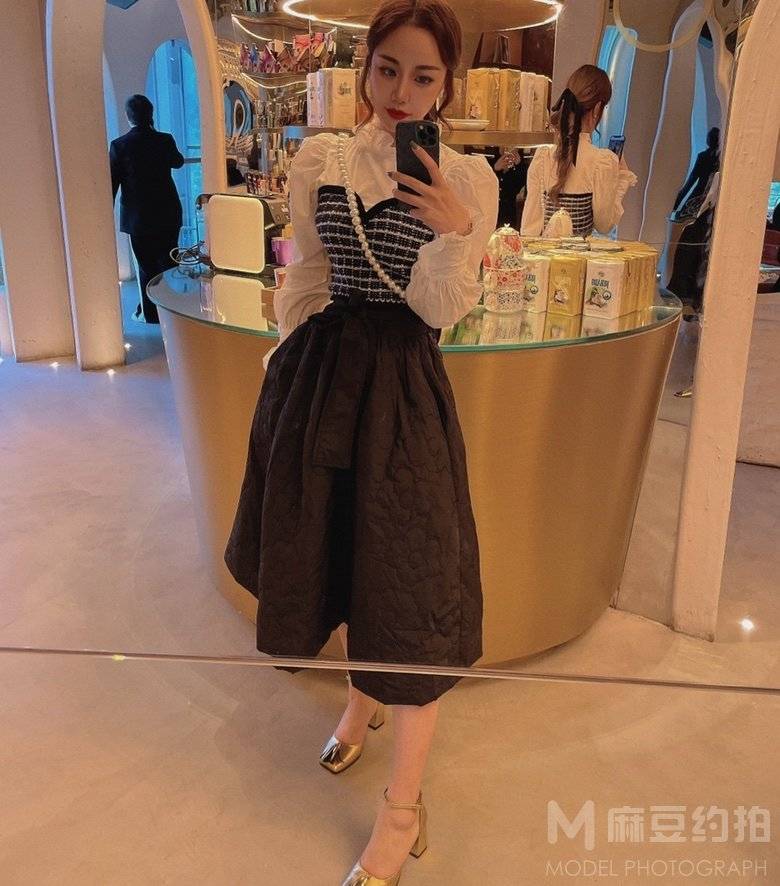 妆容模特