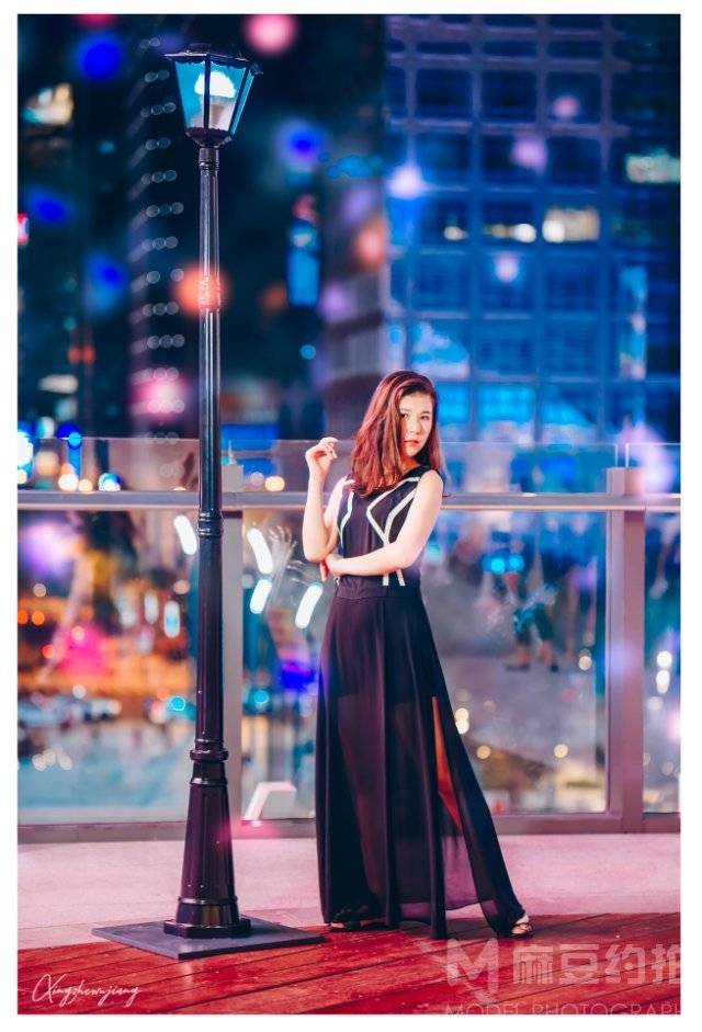 夜景模特