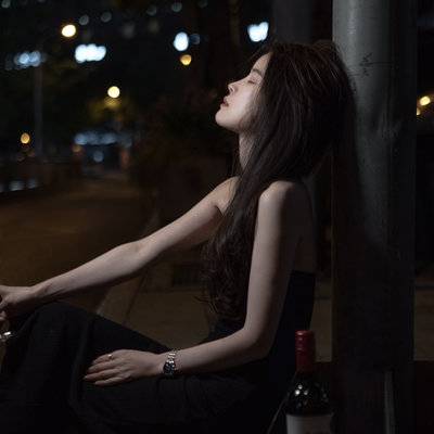夜景模特