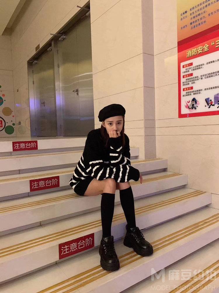 清新模特