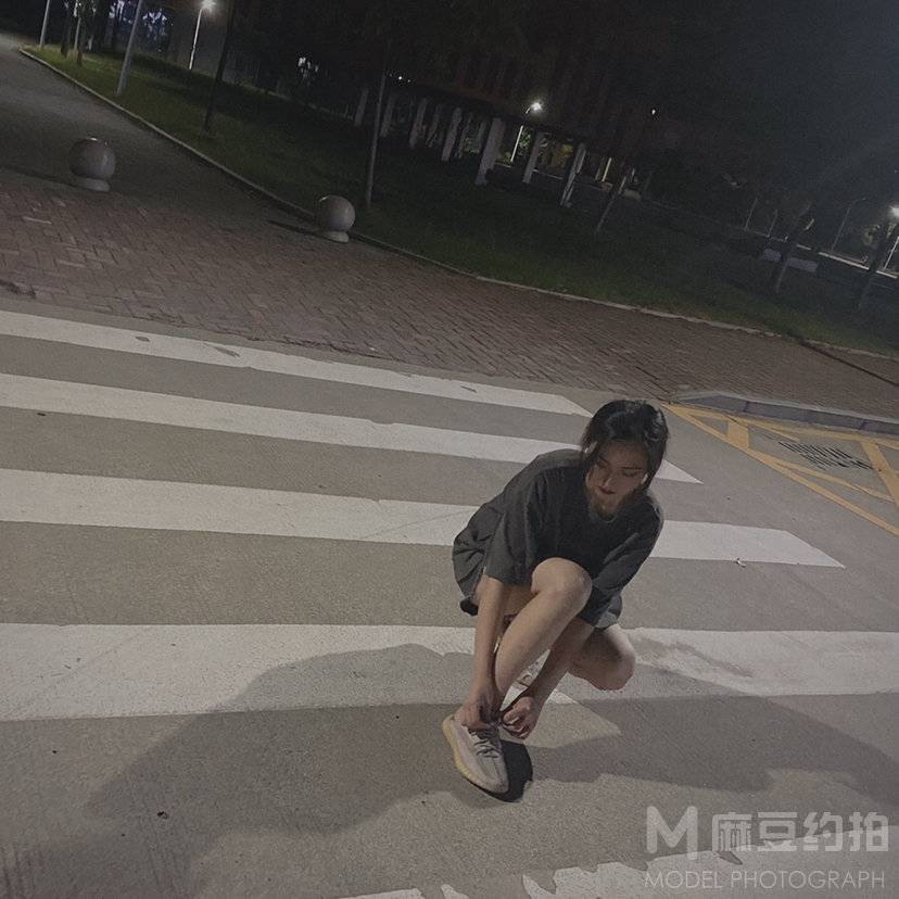 民国模特