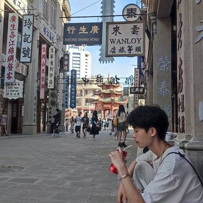 清新模特