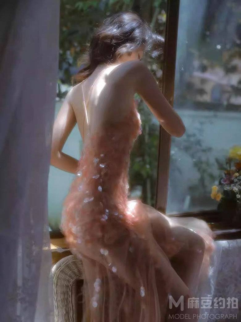 纪实模特