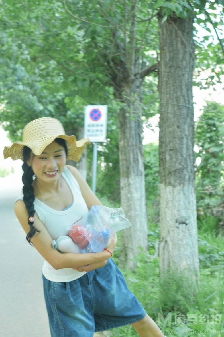 黑白模特