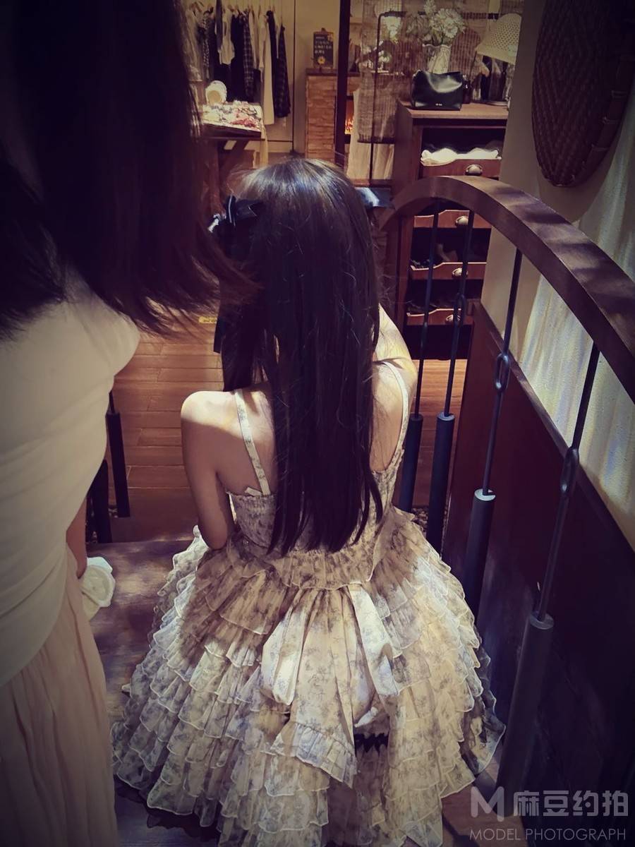 胶片模特