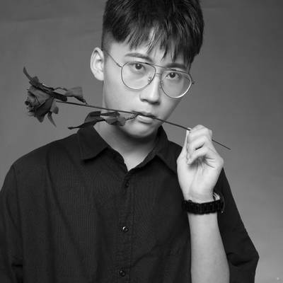 黑白模特