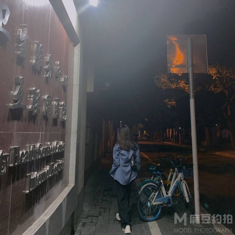 商务模特