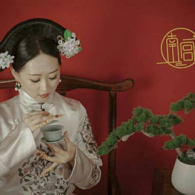汉服模特