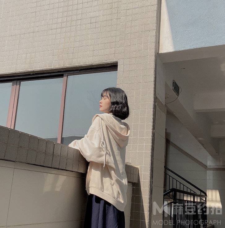 校园模特