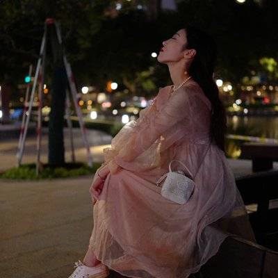 夜景模特