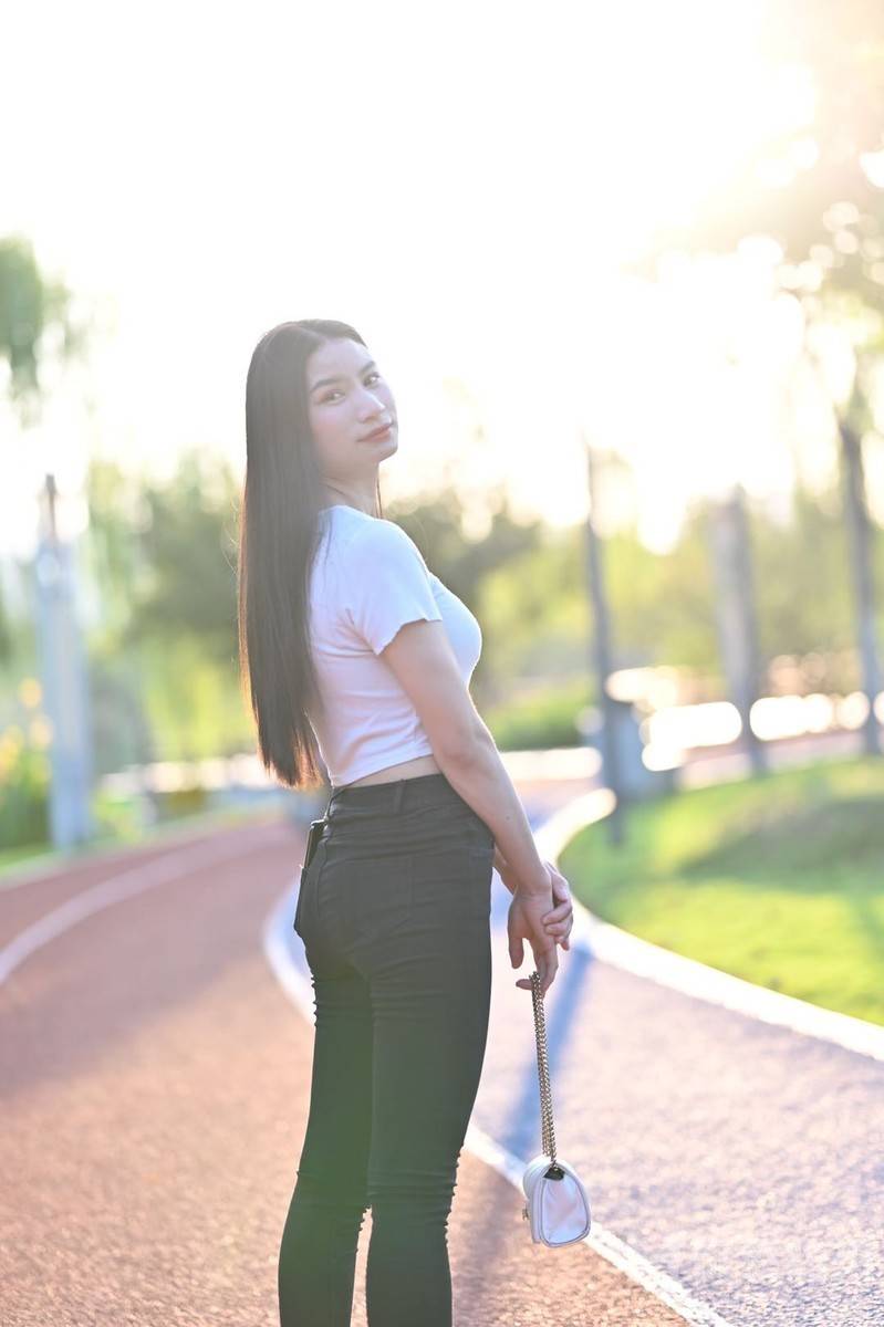 纪实模特