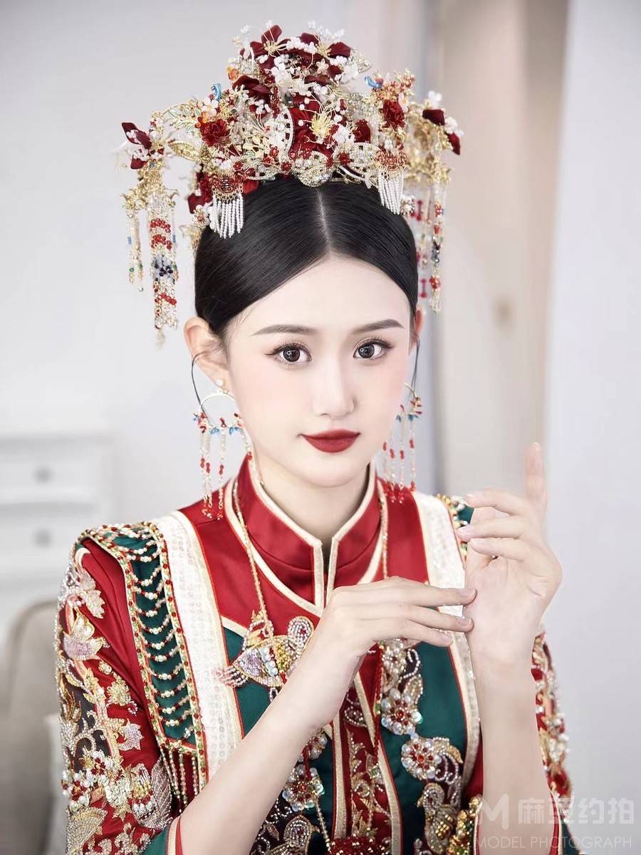 妆容模特