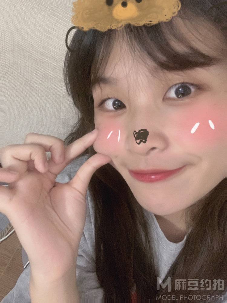 少女模特