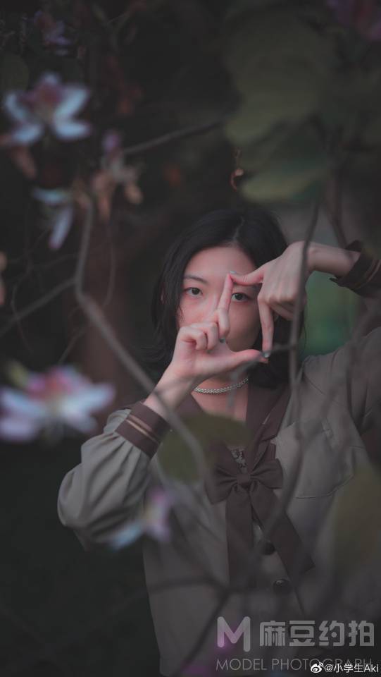 校园模特